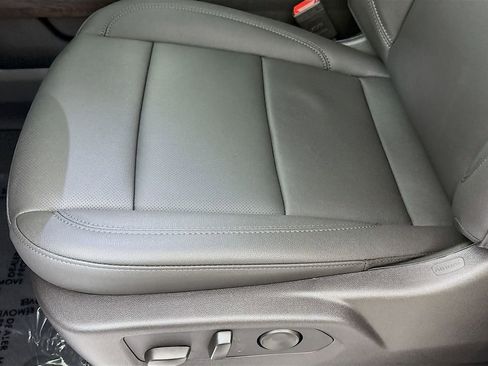 New 2026 GMC Sierra 1500 SLT w/ SLT Premium Package image 19