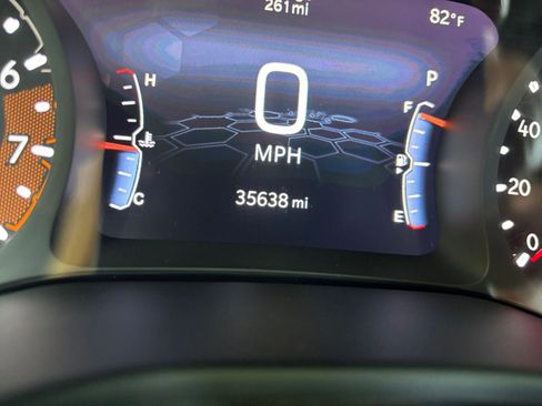 Used 2025 Jeep Compass Latitude AWD/4WD image 40