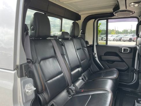 Used 2021 Jeep Gladiator Mojave AWD/4WD image 42