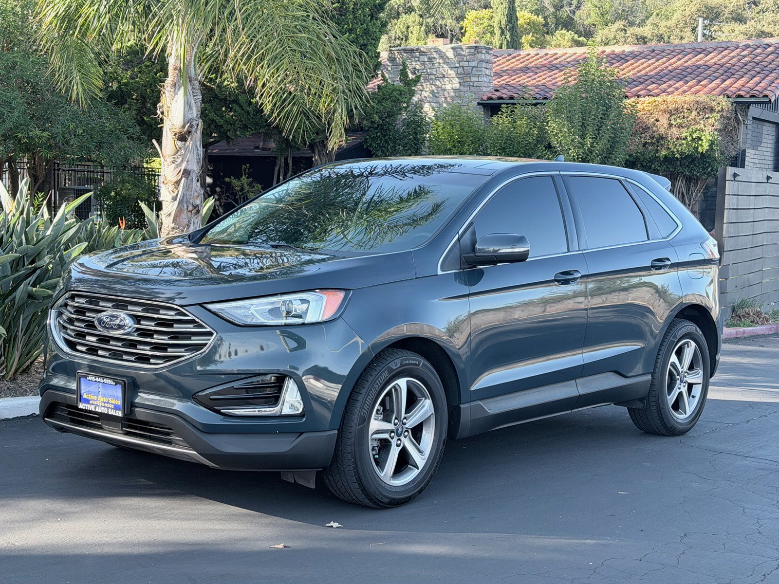 Used 2019 Ford Edge SEL w/ Equipment Group 201A FWD image 1