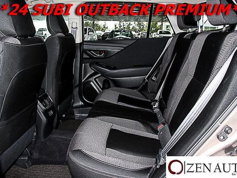 Used 2024 Subaru Outback Premium image 33