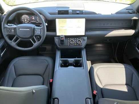 Used 2026 Land Rover Defender 110 S AWD/4WD image 12