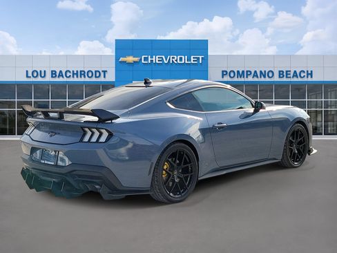 Used 2024 Ford Mustang Premium RWD image 3