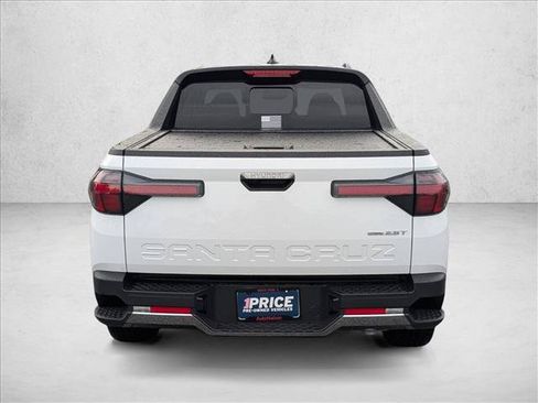 Used 2025 Hyundai Santa Cruz Limited AWD/4WD image 7