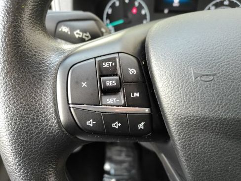 Used 2025 Ford Transit 350 XLT RWD image 32
