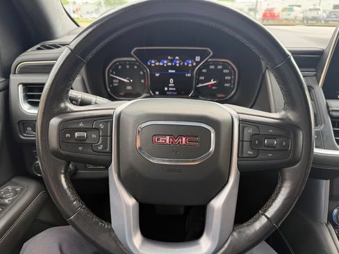 Used 2021 GMC Yukon SLT w/ SLT Luxury Plus Package AWD/4WD image 12