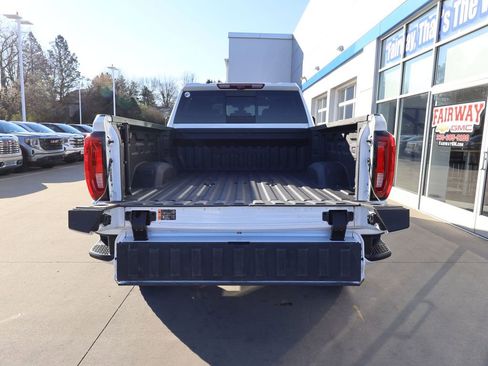 Certified 2023 GMC Sierra 2500 Denali w/ Denali Ultimate Package AWD/4WD image 28