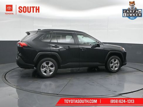 Used 2025 Toyota RAV4 XLE AWD/4WD image 3