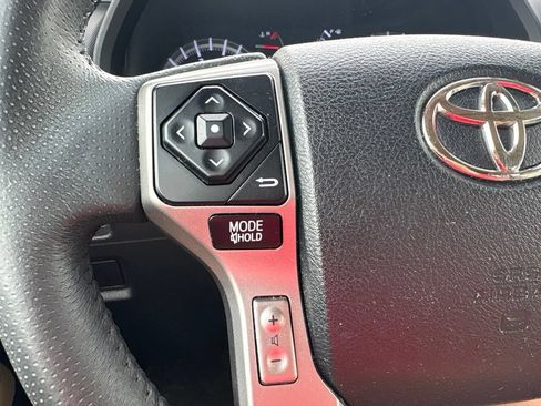 Used 2019 Toyota 4Runner SR5 Premium AWD/4WD image 9