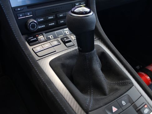 Used 2023 Porsche 718 Cayman GT4 RS image 24