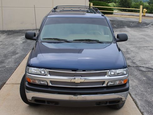Used 2000 Chevrolet Tahoe LS w/ LS Preferred Equipment Group AWD/4WD image 37