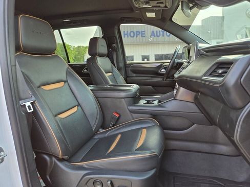 Used 2022 GMC Yukon AT4 AWD/4WD image 24