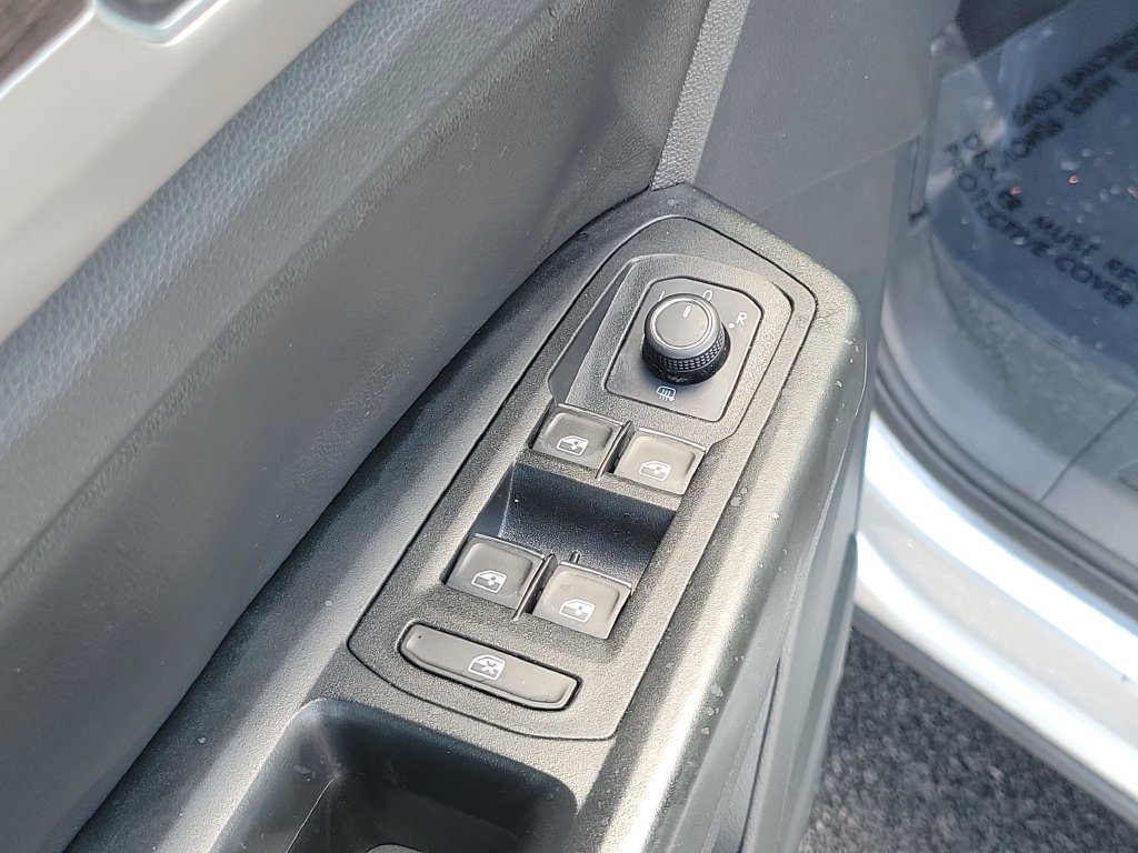 Used 2019 Volkswagen Atlas SE AWD/4WD image 19