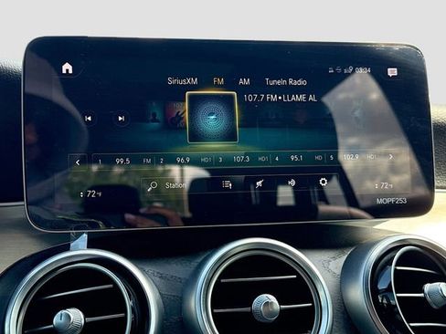 Used 2020 Mercedes-Benz GLC 300 4MATIC image 32