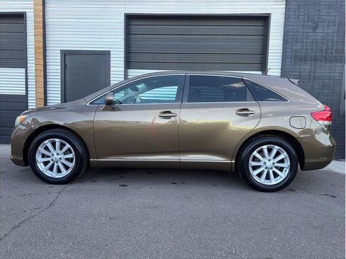 Used 2009 Toyota Venza FWD image 6
