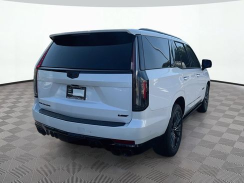 Used 2024 Cadillac Escalade V AWD/4WD image 6