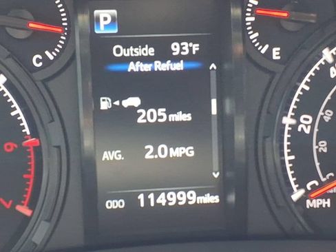 Used 2021 Toyota 4Runner SR5 AWD/4WD image 22