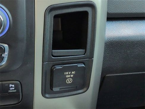 Used 2014 RAM 1500 Big Horn image 23