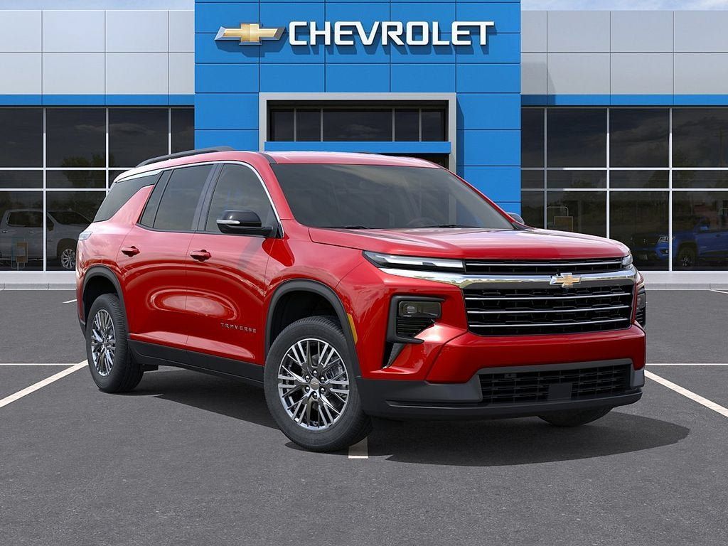 New 2026 Chevrolet Traverse LT w/ LPO, Floor Liner Package FWD image 8