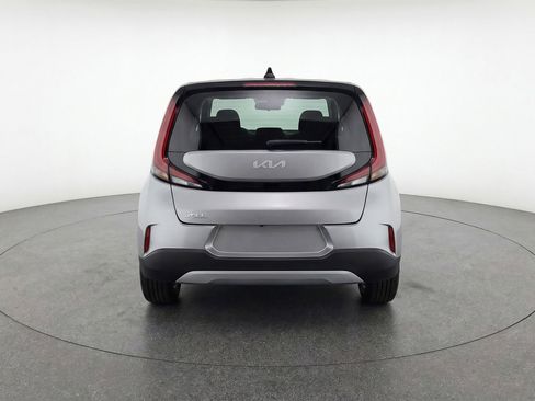 Used 2025 Kia Soul LX w/ LX Technology Package image 7