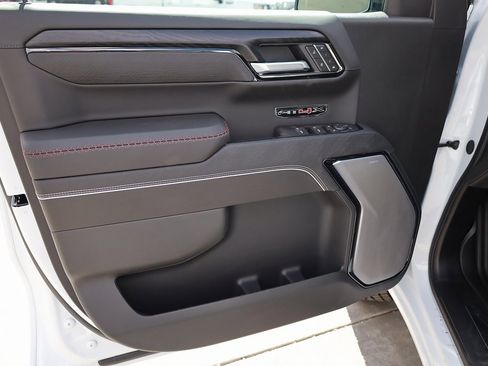 New 2026 GMC Sierra 1500 AT4X image 10