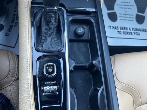 Used 2018 Volvo V90 T5 Cross Country w/ Convenience Package image 22