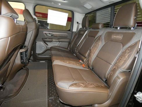 New 2025 RAM 1500 Limited image 31