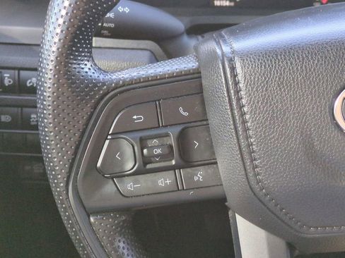 Certified 2025 Toyota Tacoma SR image 24