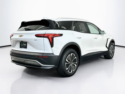 Used 2024 Chevrolet Blazer EV LT AWD/4WD image 9