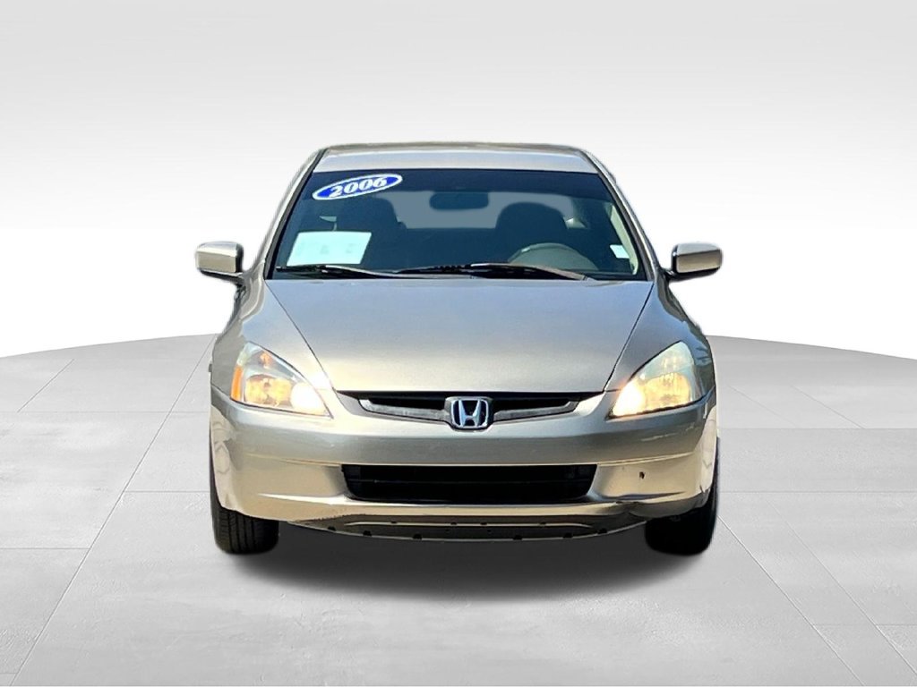 Used 2006 Honda Accord VP image 2