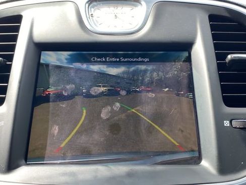Used 2020 Chrysler 300 C w/ Sun, Sound & Nav Package RWD image 14