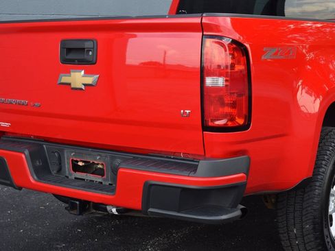 Used 2020 Chevrolet Colorado LT RWD image 13