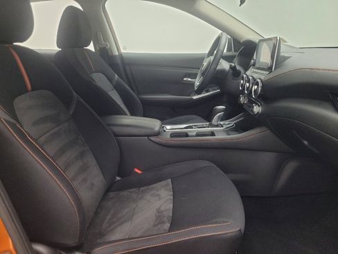 Used 2021 Nissan Sentra SR FWD image 21
