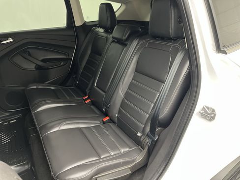 Used 2019 Ford Escape SEL image 11