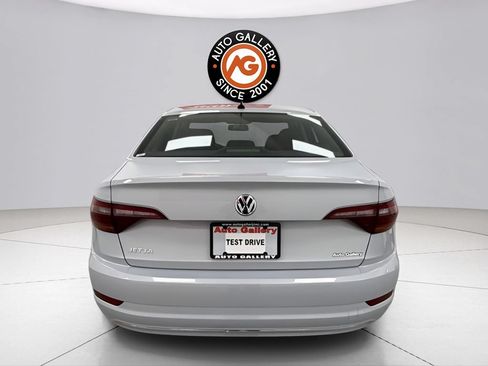 Used 2019 Volkswagen Jetta S FWD image 4