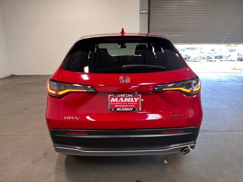 Used 2024 Honda HR-V Sport image 4
