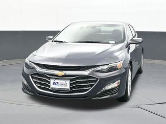 Used 2025 Chevrolet Malibu LT video 2