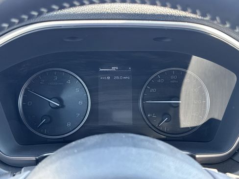 Certified 2025 Subaru Outback Touring image 13