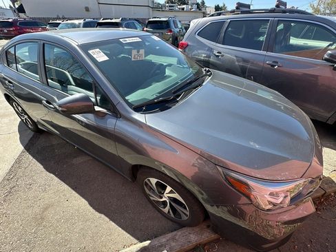 Used 2025 Subaru Legacy Premium image 2