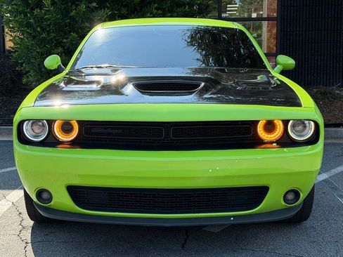 Used 2023 Dodge Challenger SXT w/ Blacktop Package RWD image 3