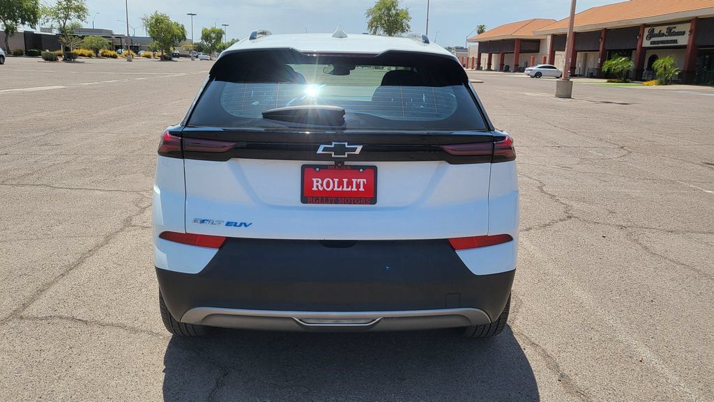 Used 2023 Chevrolet Bolt EUV LT FWD image 10