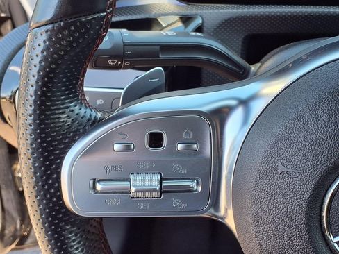 Used 2023 Mercedes-Benz CLA 250 image 35