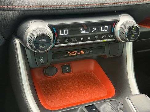 Used 2021 Toyota RAV4 Adventure AWD/4WD image 28