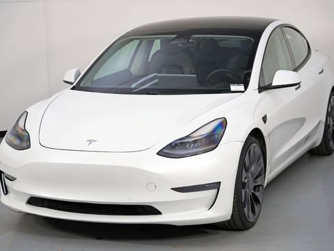 Used 2021 Tesla Model 3 Performance image 49
