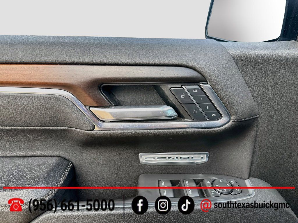 Used 2025 GMC Sierra 1500 Denali RWD image 10