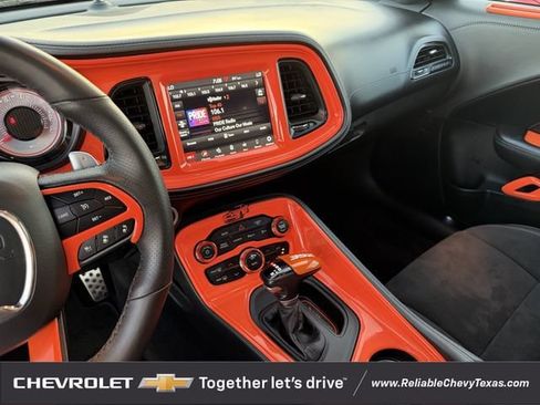 Used 2022 Dodge Challenger R/T Scat Pack RWD image 19