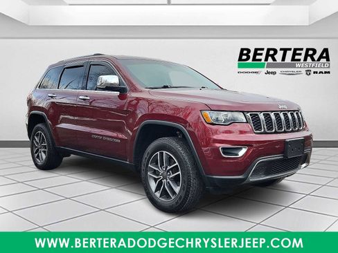 Used 2019 Jeep Grand Cherokee Limited image 1