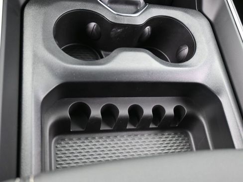 Used 2025 RAM 1500 Big Horn image 21