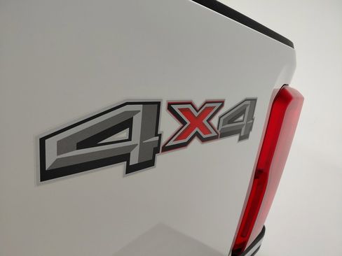 Used 2019 Ford F350 XLT w/ XLT Premium Package image 12