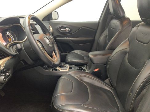 Used 2014 Jeep Cherokee Limited FWD image 17